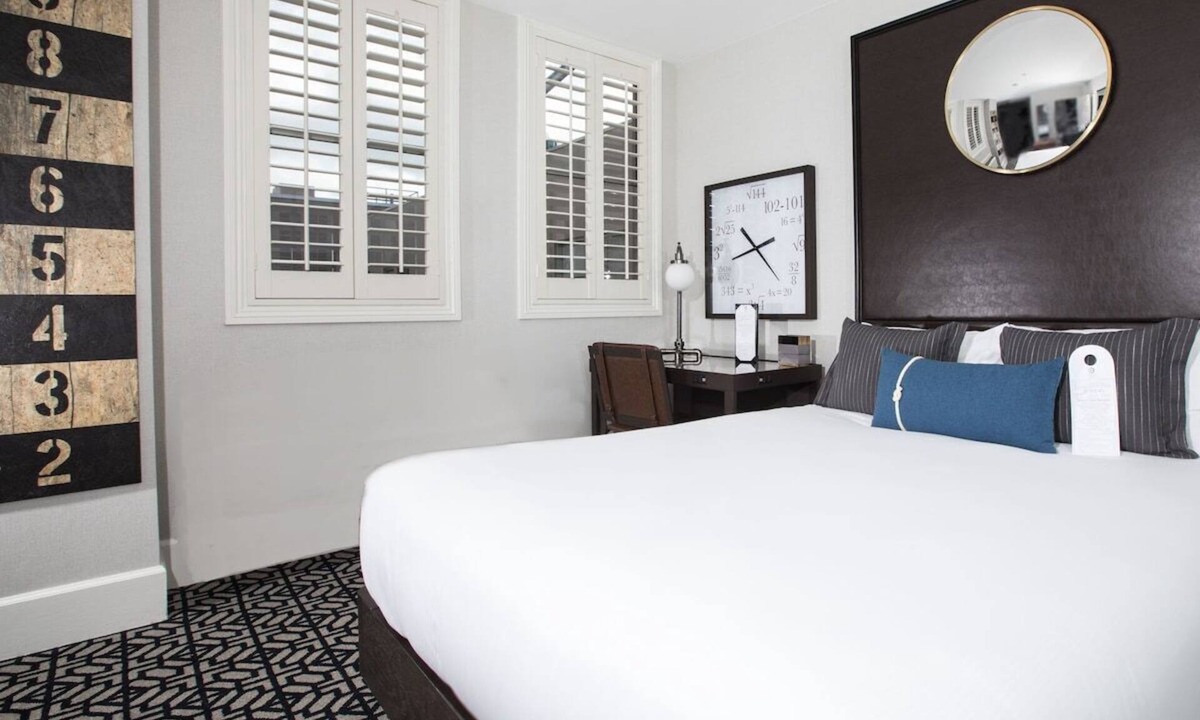South Beach Hotel | 3 Units | Bayview Comfort & Style | Stay at Harbor Court Hotel SF