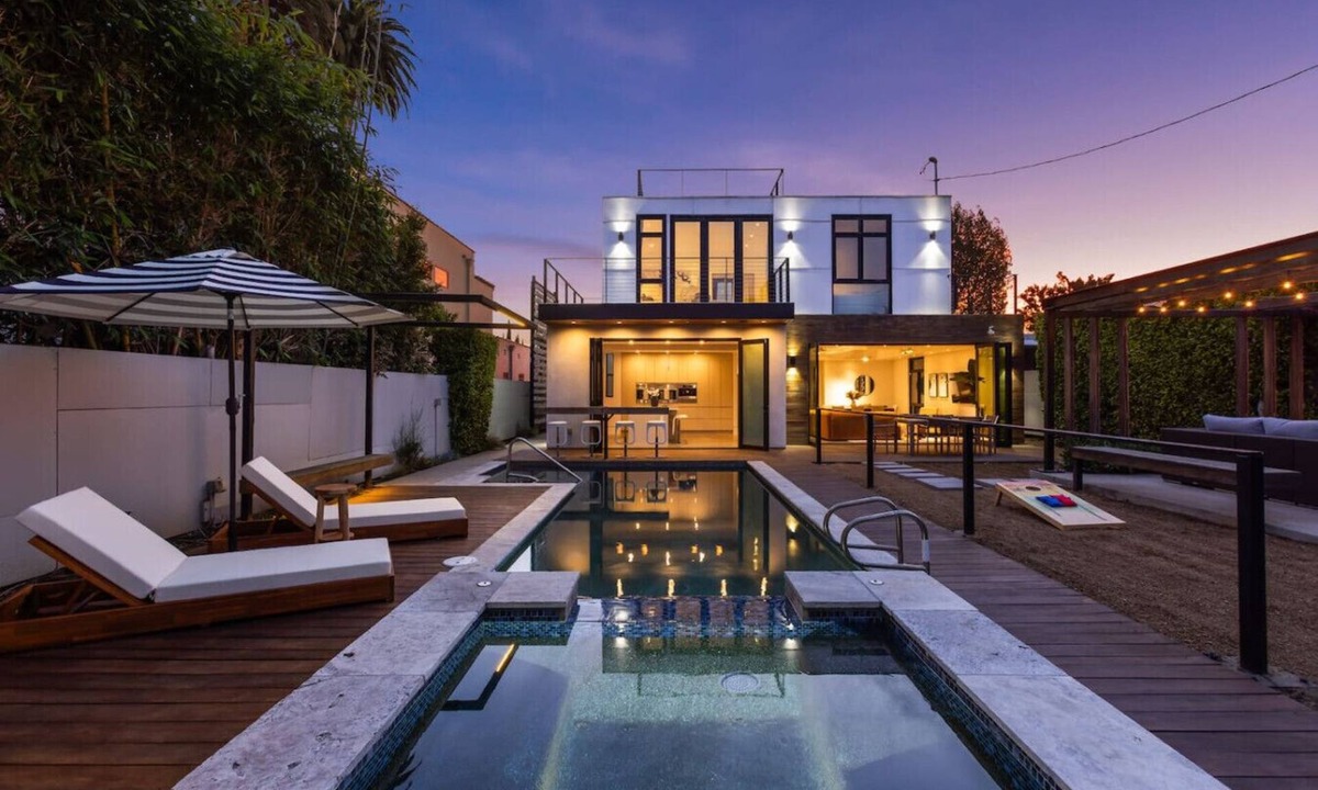 Lucerne - Higuera House | 4BR Modern Oasis w/Heated Pool - Near SoFi, Metro