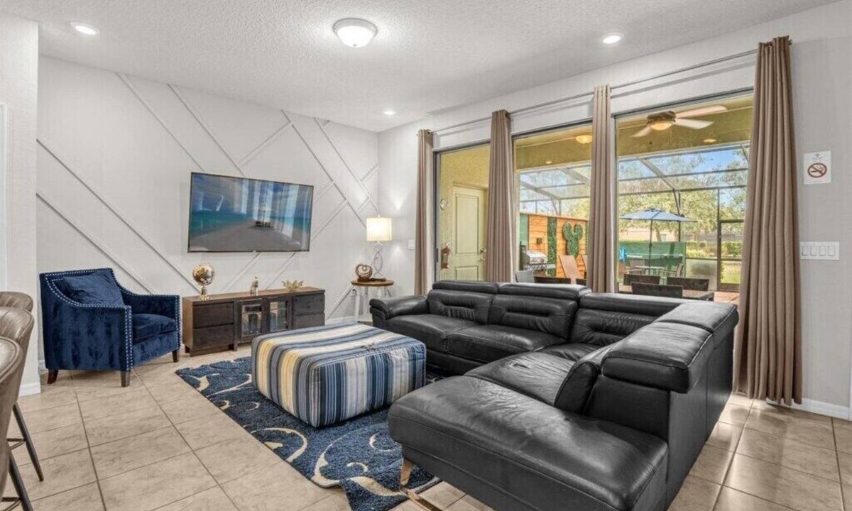 Bay Lake House | 5 Bedrooms/4.5 Bathrooms/Solterra (4618 TD)