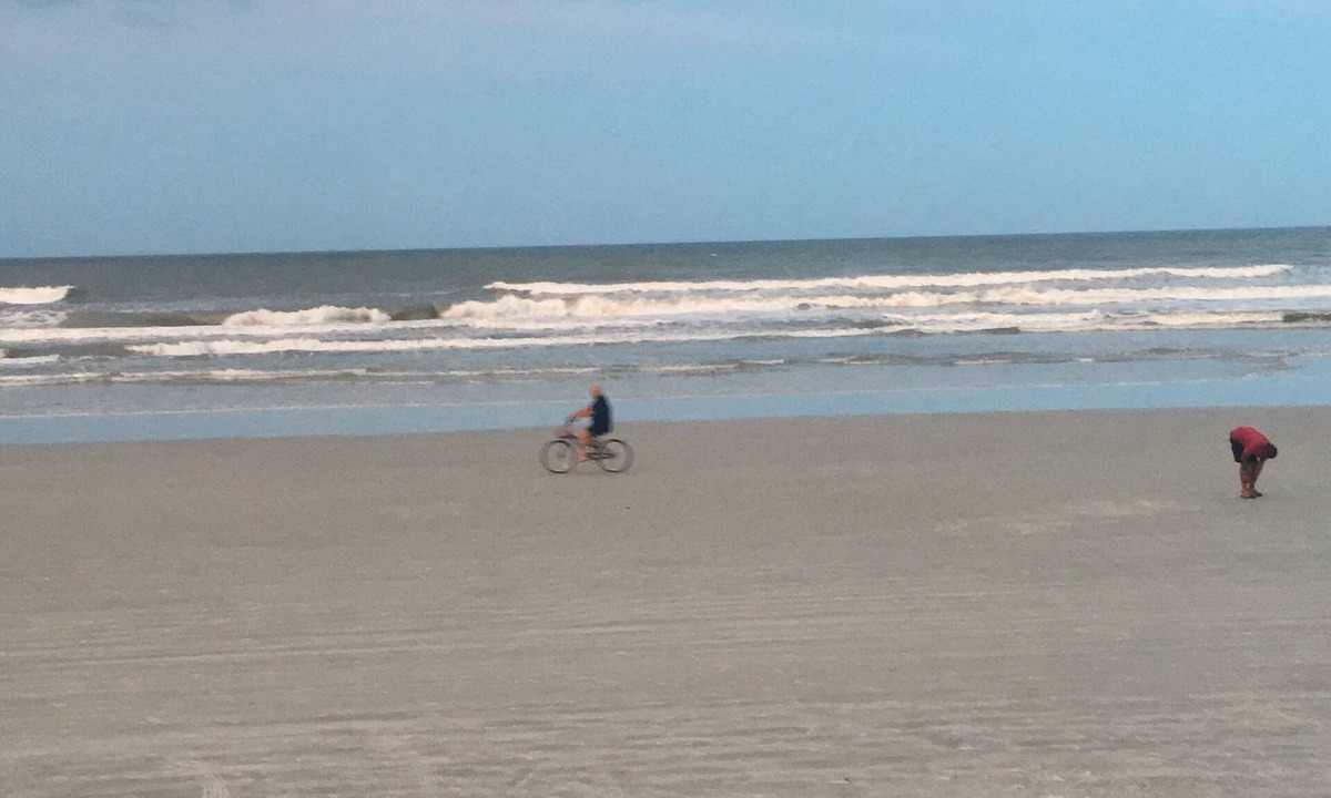 New Smyrna Beach Cottage | Ask for Summer Savings! Salt Sun Sea Repeat ONE house from ocean!