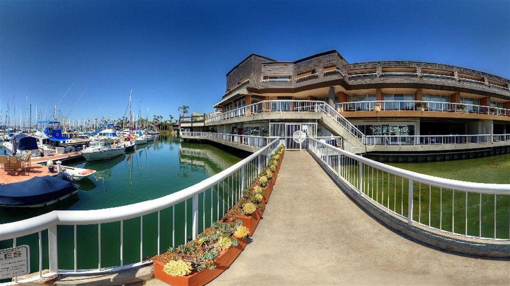 La Playa Hotel | Bay Club Hotel and Marina