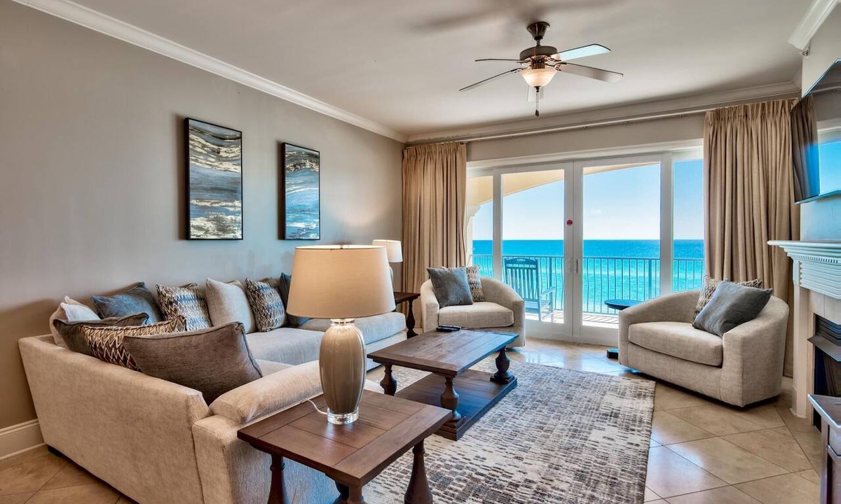 Santa Rosa Beach Condo | Beachfront Unit with Private Balcony and Resort-Style Pool Access
