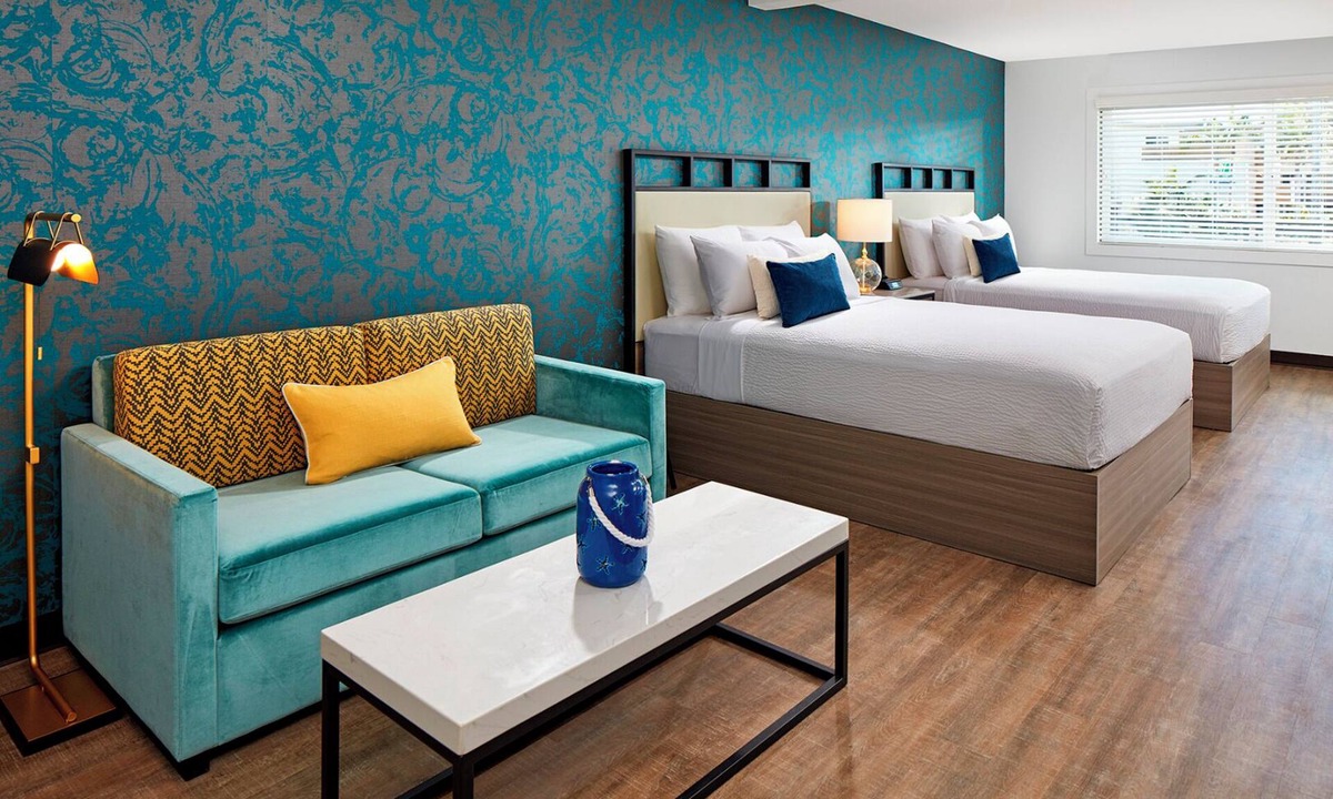 Beach Barber Tract Hotel | Best Place to Unwind! Family Room Near La Jolla's Top Attractions