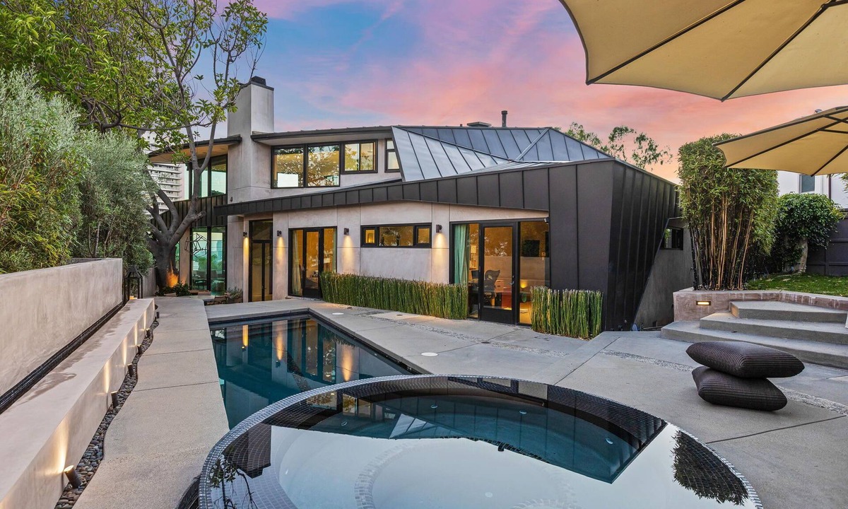 Hollywood Hills West House | Bird Street Home minutes away from Sunset Strip