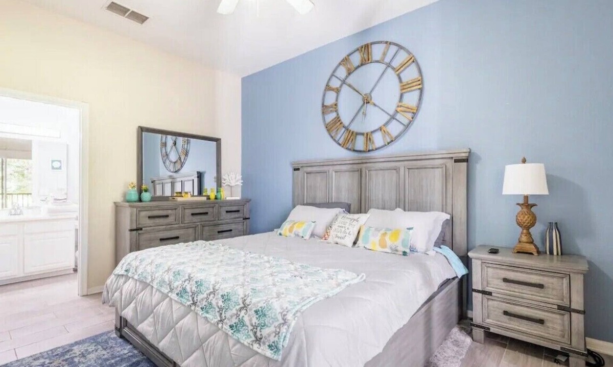 Bahama Bay Condo | Bright and Tropical 3BR, 25 Min to Disney!