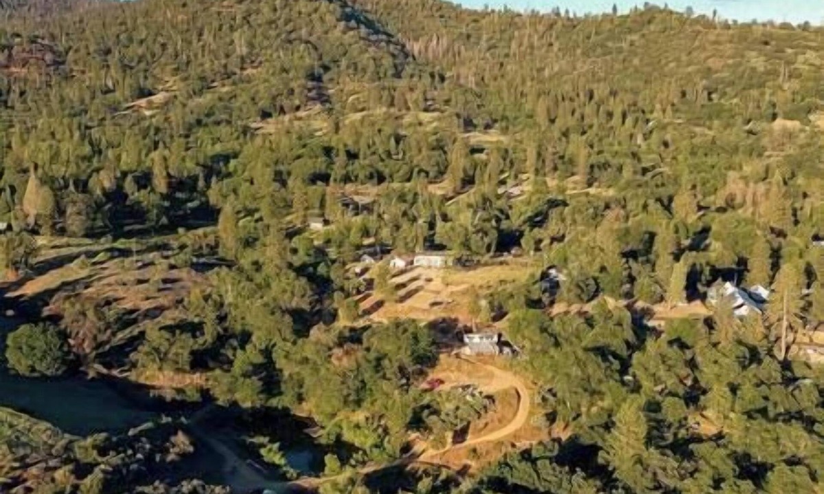Pinehurst RV Rental | CG29 Med Campsite/Shower Kings Canyon/Sequoia NP