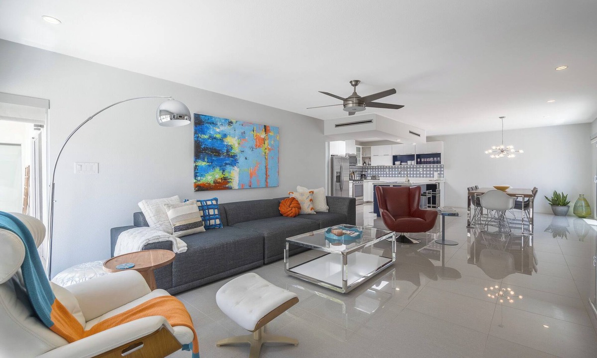 Araby Commons Condo | Charming midcentury modern retreat at Garden Villas East in South Palm Springs w