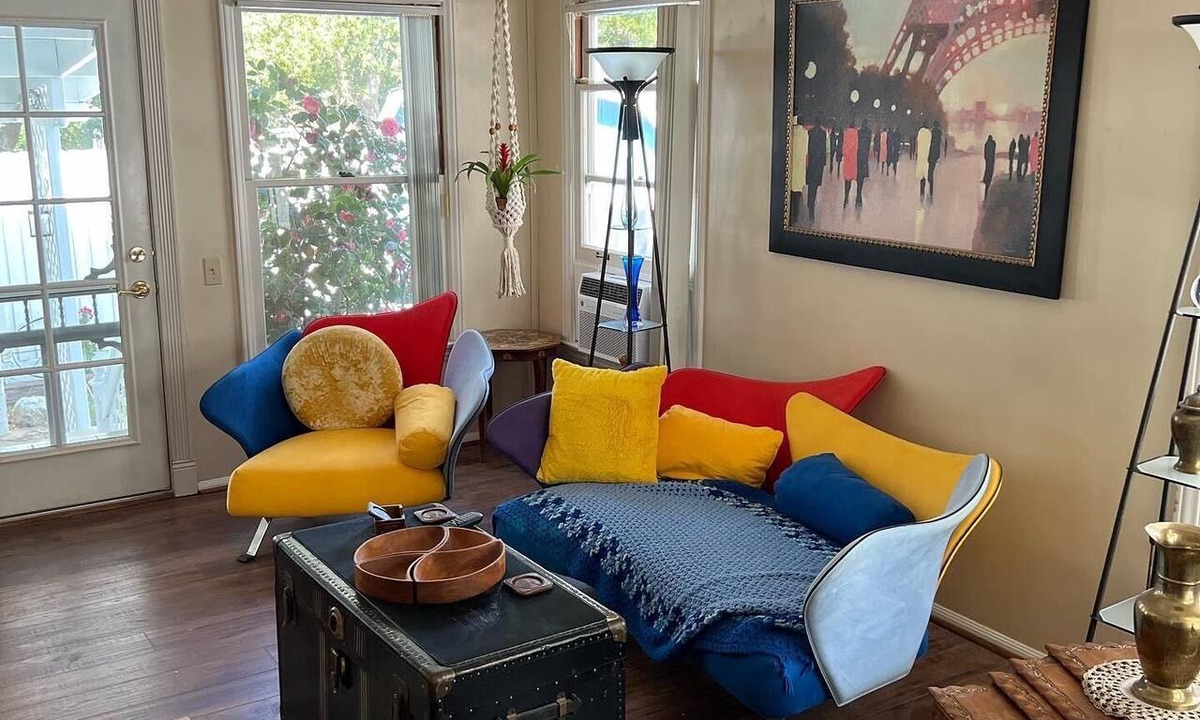 Simi Valley House | Cozy 1-bedroom house in historic Knolls Neighborhood in Simi Vallehy