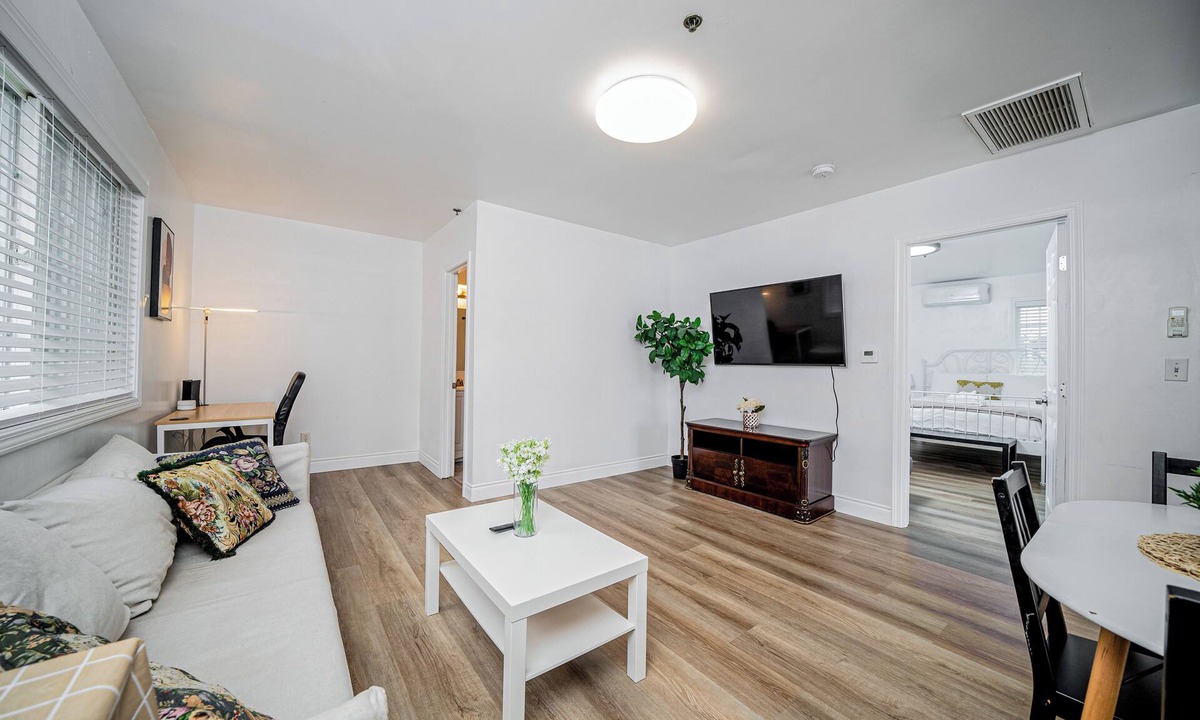 Alhambra House | Cozy 2BR/2BA Guest House in Alhambra w/AC, WiFi, Peaceful Stay