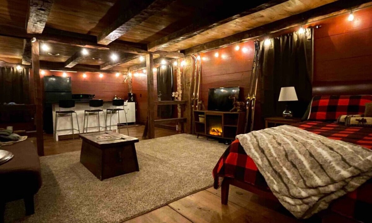 Lanesborough Apartment | Cozy Rustic Apt in 18th c Berkshire Farmhouse