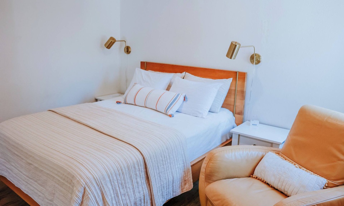 North Central House | Cozy studio with A/C 1B/1B in San Mateo, California. No pet/smoke
