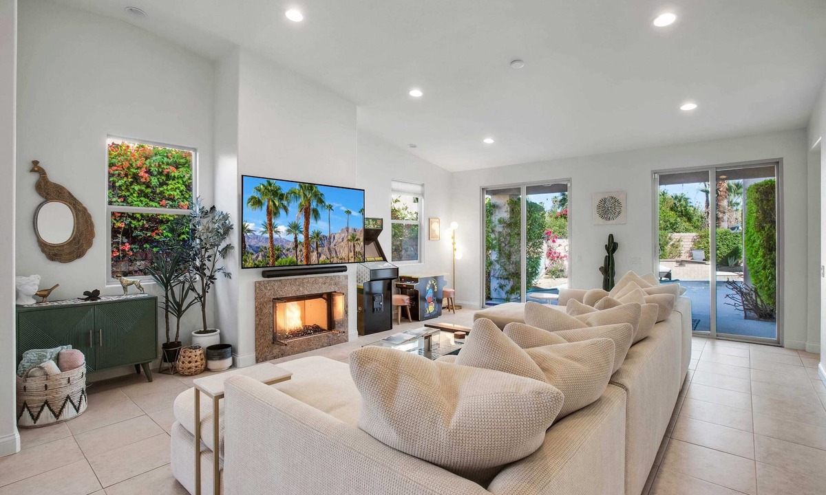 Palm Desert House | El Paseo Paradise! 3BR Desert Oasis with Pool/Spa