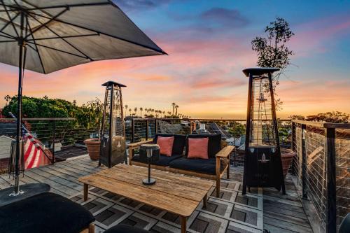 Beach Barber Tract House | European Charm Meets La Jolla Rooftop Views