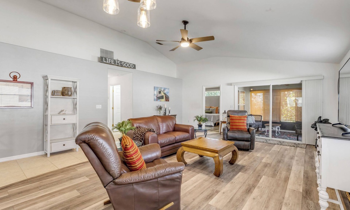 New Smyrna Beach House | Golf Course Retreat in NSB