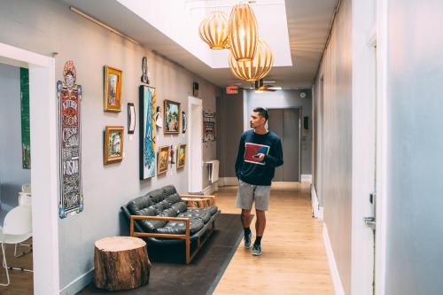 Gaslamp Quarter Hostel | HI San Diego Downtown Hostel