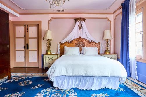 Los Angeles House | Hollywood Home - Close to Griffith Observatory & Walk Of Fame