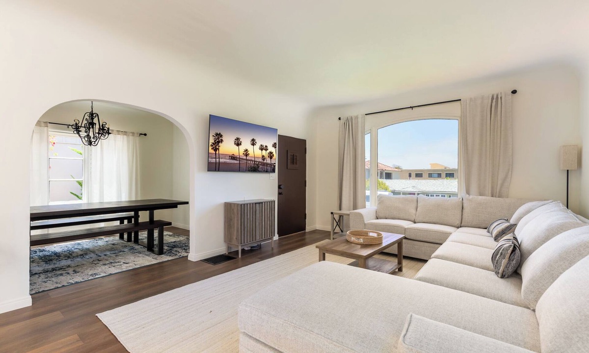 Village of La Jolla House | La Jolla Village Spanish Villa w/AC