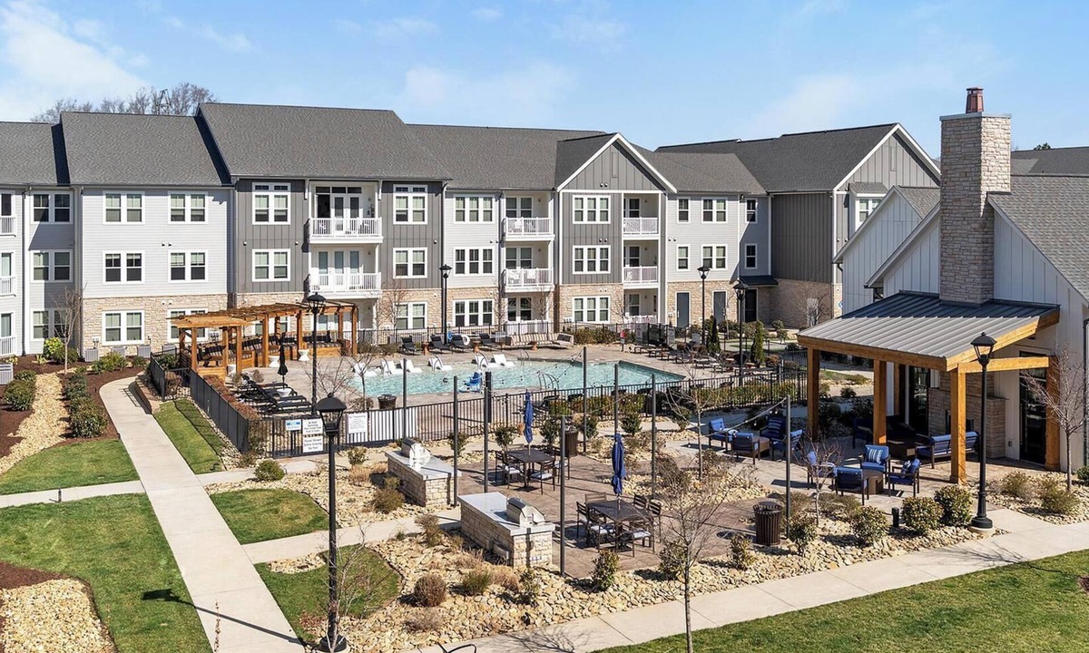 Matthews Apartment | Landing at Chestnut Farm - 1 Bedroom in Stallings