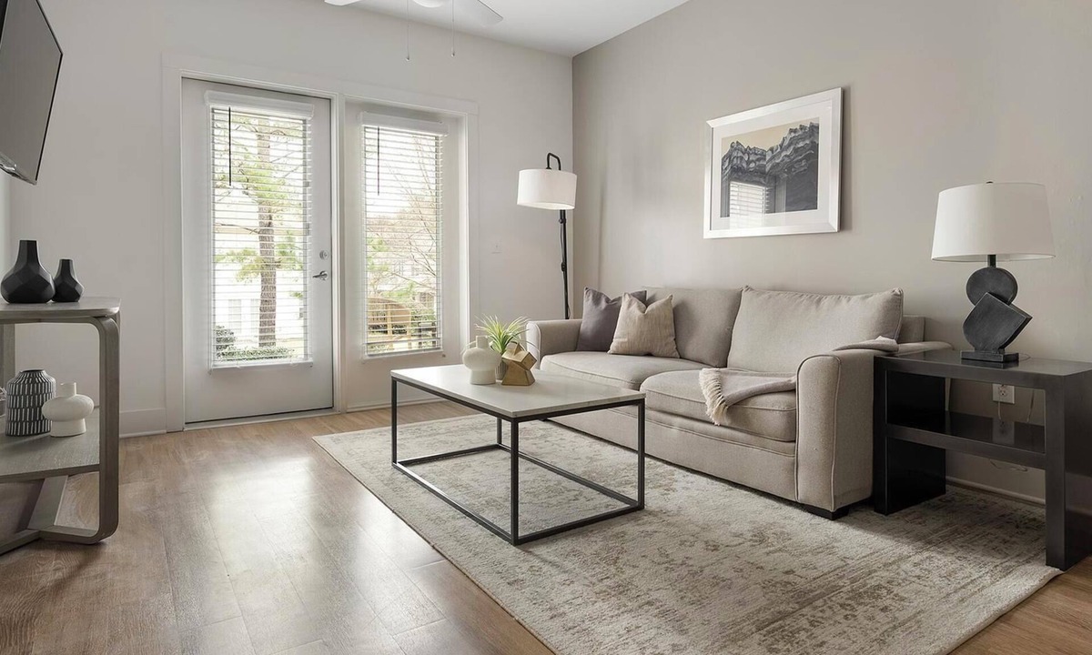 Fort Mill Apartment | Landing | Spectacular 1BD, Pool, Gym