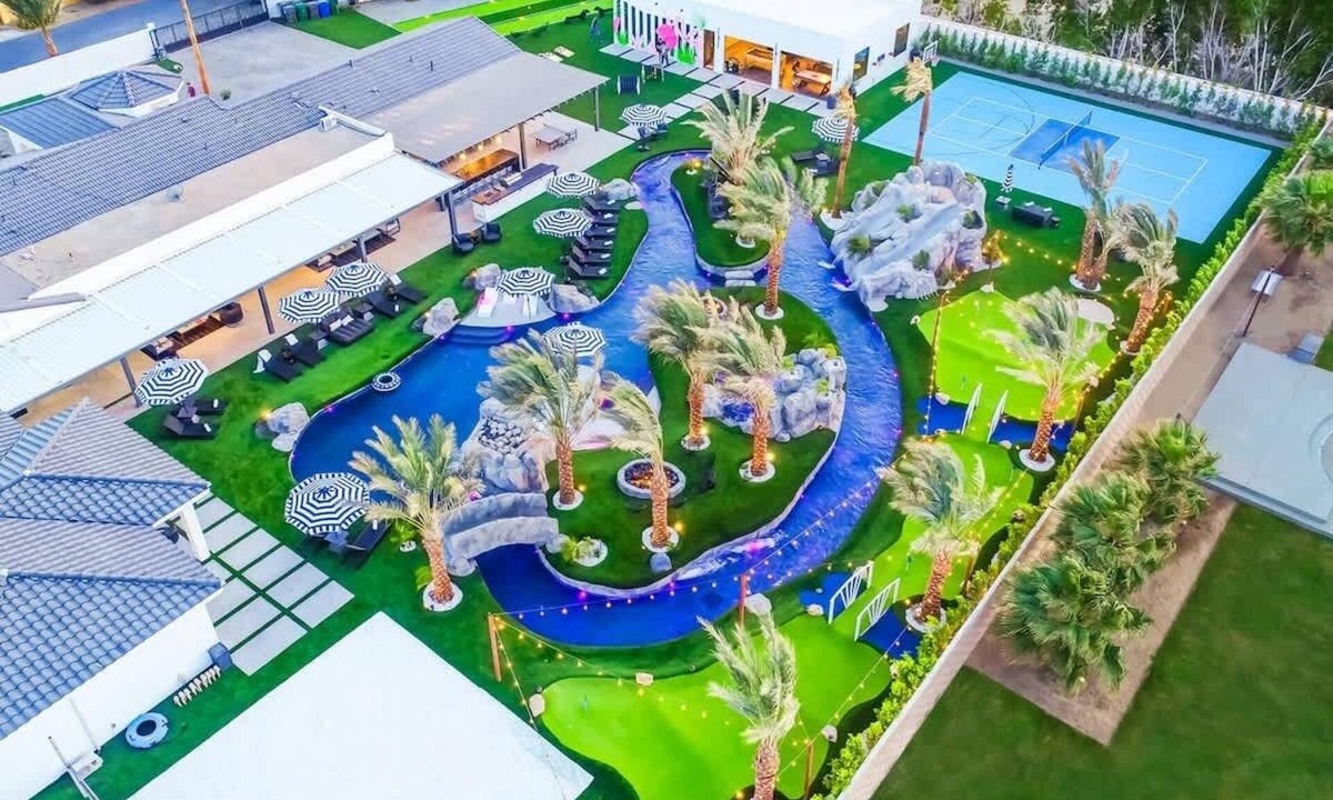 Indio House | Lazy River All Inclusive Theatre Arcade Pickleball