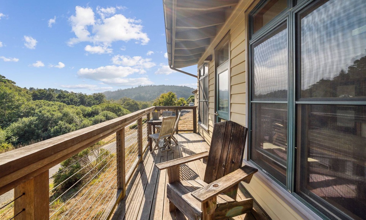 Point Reyes Station House | Limantour Lodge-Laguna House-Perfect for Families!
