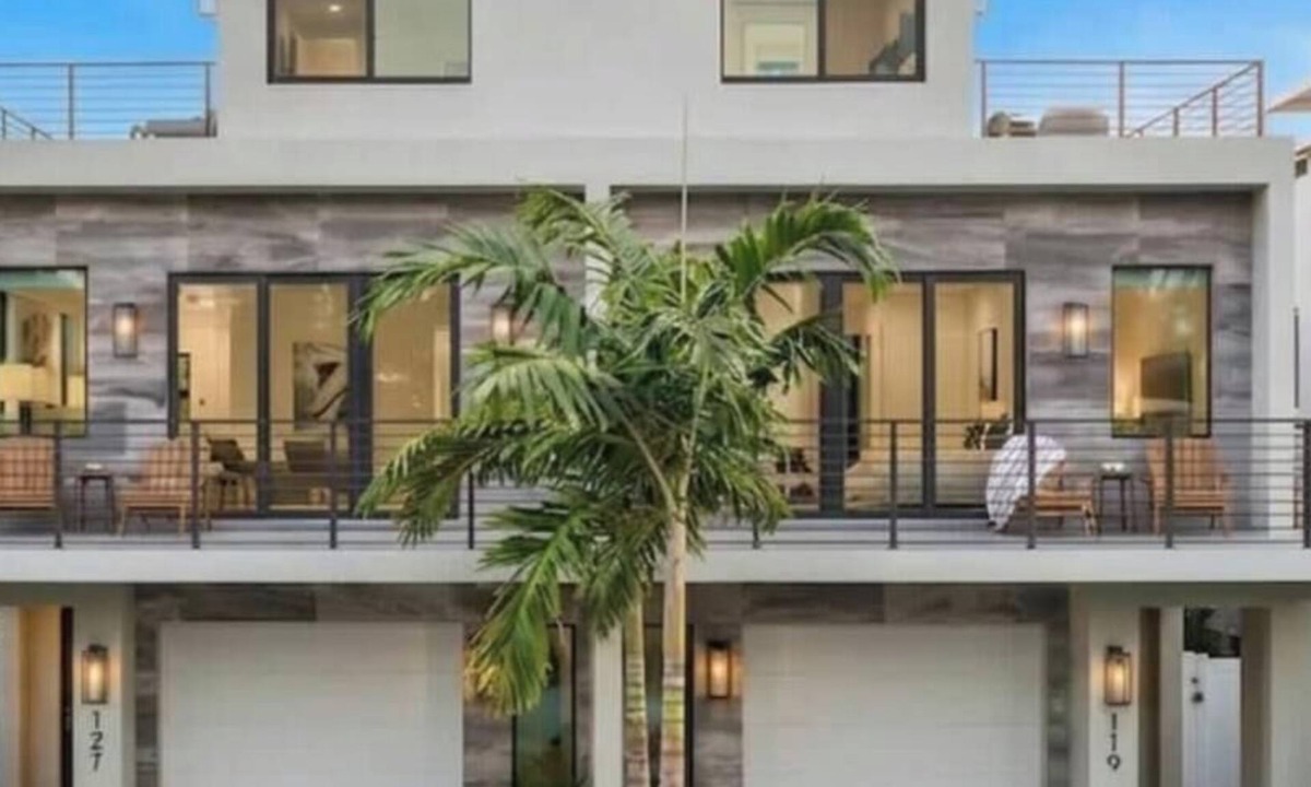 Colee Hammock House | Luxury Paradise, walk to Las Olas -5 mins to Beach