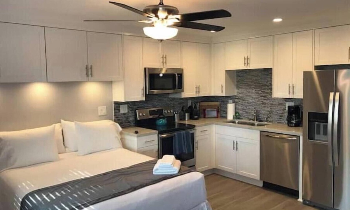 Crown Point Apartment | Luxury Studio #1 - 167 ft to Boardwalk - Patio