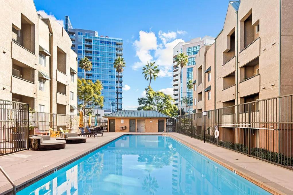 University City Apartment | Modern Apartment in La Jolla UTC - Close to Beaches, Shopping, Dining, UCSD