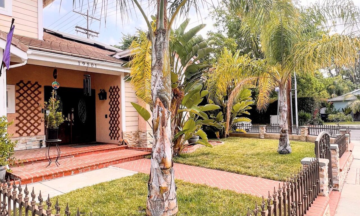 Reseda House | Modern Resort Oasis w/Heated Pool & Zen Yard