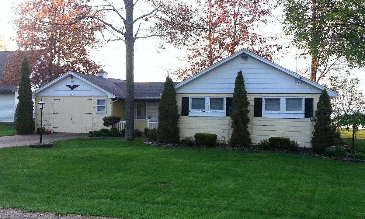 Prudenville Cottage | NEVER TOO EARLY TO BOOK FALL DATES - BOOK ASAP!