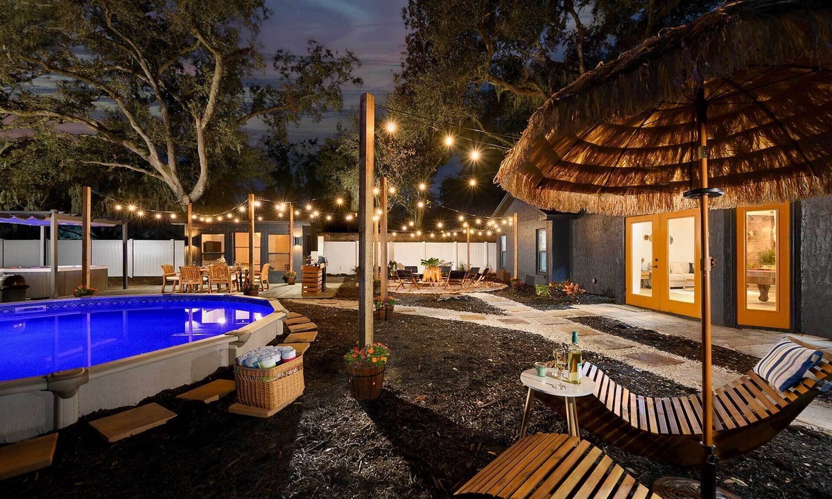 Limona Improvement Cottage | Outdoor Oasis! Group Getaway w/Pool in Brandon