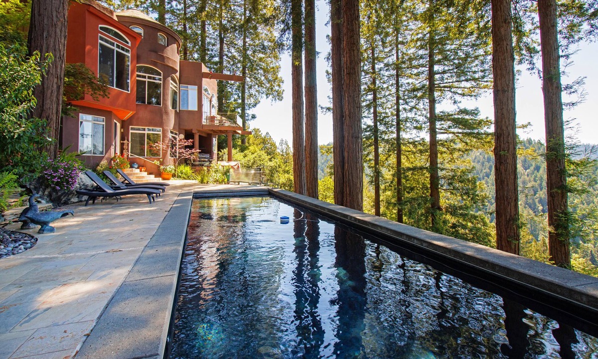Guerneville House | Palazzo Marzino luxury in the Redwood tree tops RR Valley Views + Pool & Hot Tub