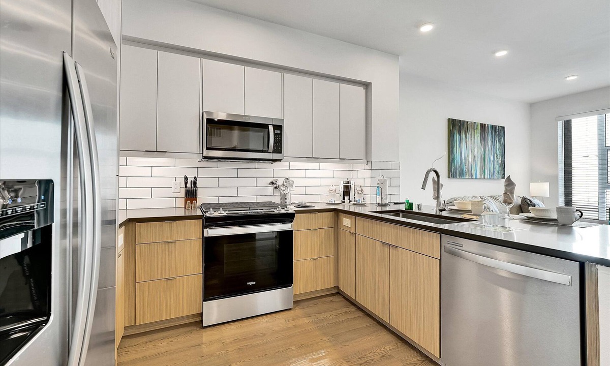 Mission Valley Apartment | Perfect Family Destination! w/Kids Lounge & Wifi