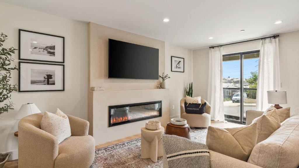 Point Loma Heights House | Point View Luxe by AvantStay