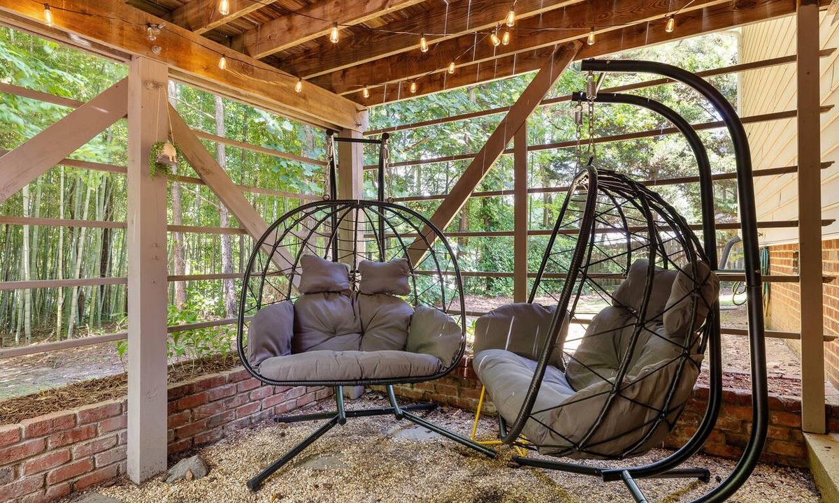 Wake Forest House | Pool Access | Fire Pit | 2 King Beds