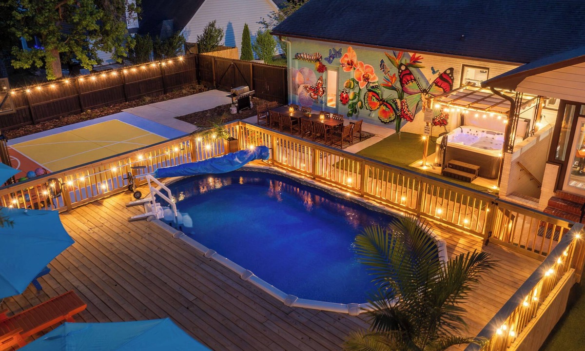 Charlotte House | Pool Oasis w/HotTub/FirePit/Games near Uptown
