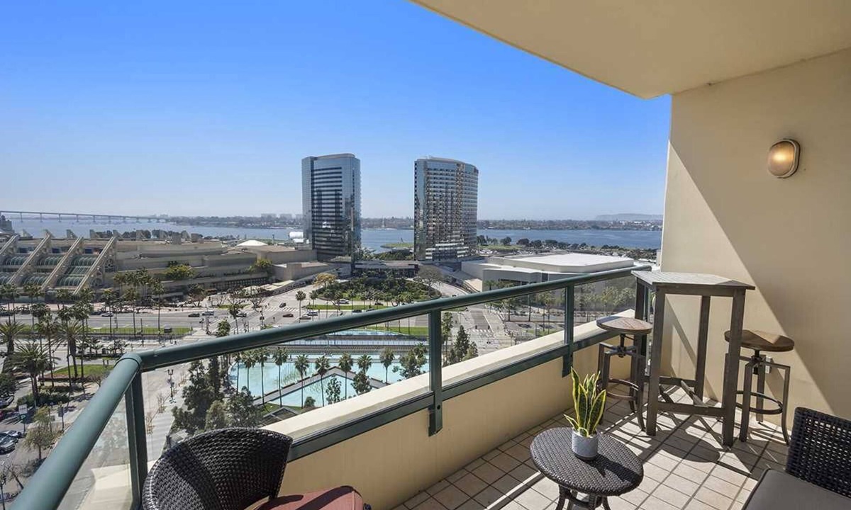 Marina District Condo | Refined Condo with Phenomenal Views