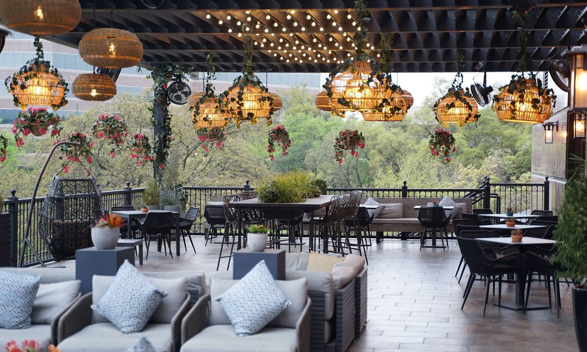 Arboretum Hotel | Renaissance Austin Arboretum Domain Hotel