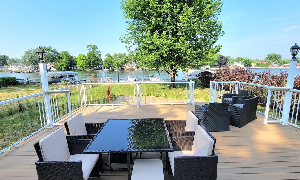 McHenry House | Riverfront Charmer with Character & Entertainment