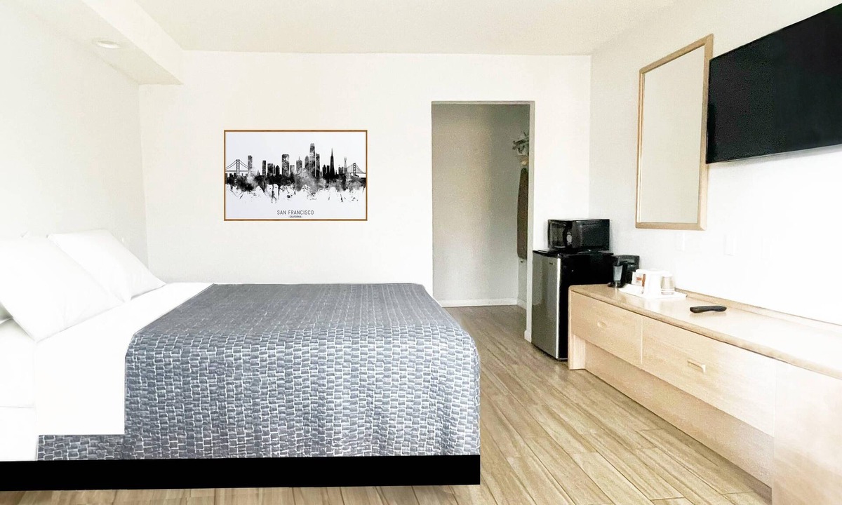 Cathedral Hill Hotel | Rodeway Inn San Francisco City Center