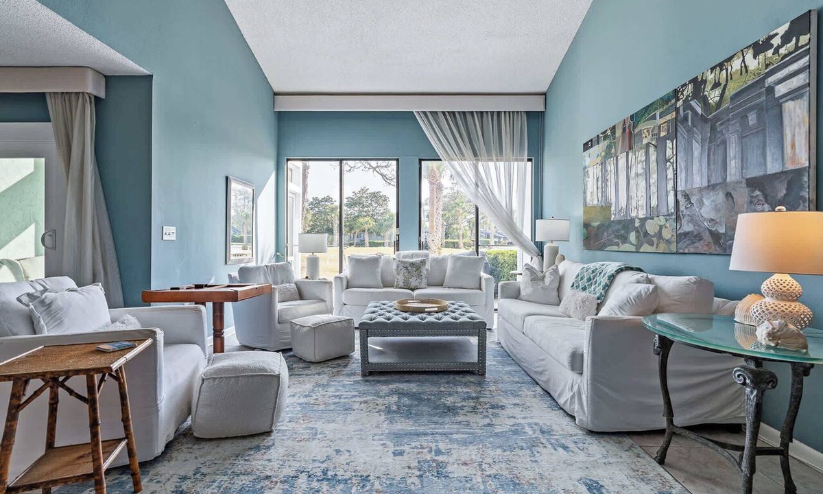 Sawgrass Condo | Sawgrass Charm l Pool l Beach Access l Dogs OK