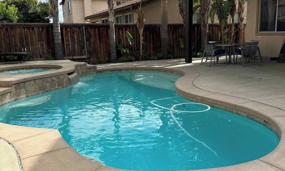 Hemet House | SoCal oasis: 5BR retreat w/private pool and mountain views; sleeps 12