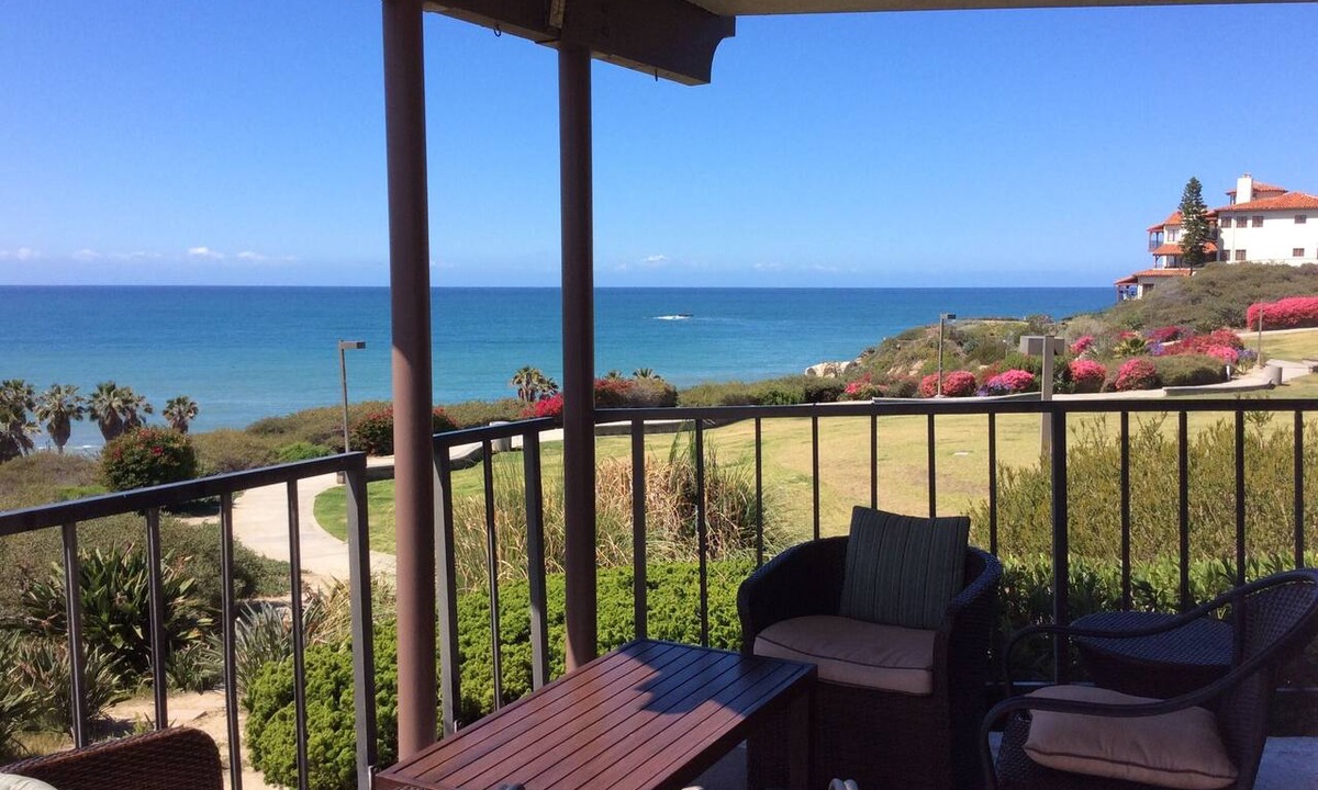 San Clemente Condo | Spectacular Panoramic View just steps from San Clemente's Calafia Beach!