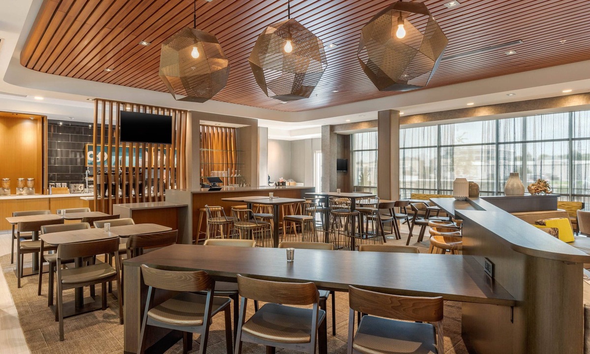 Charlotte Hotel | SpringHill Suites by Marriott Charlotte Southwest