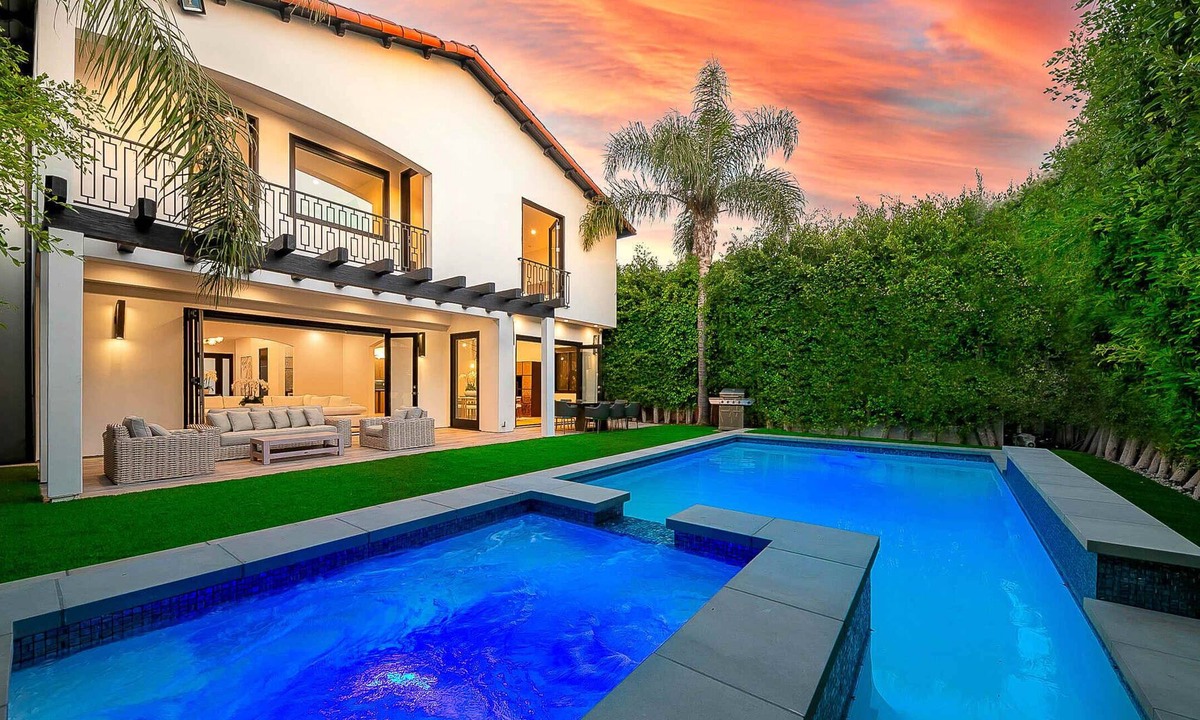 Beverly Grove Villa | The Beverly Grove Villa