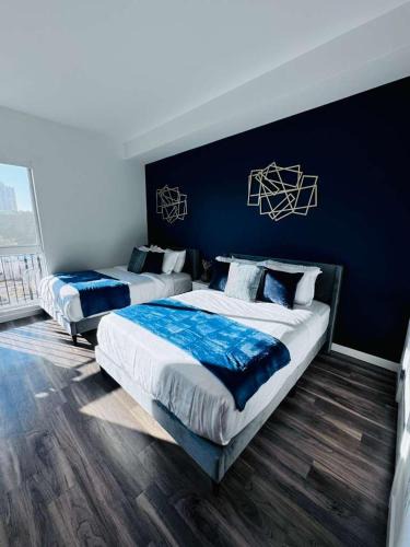 Hollywood Apartment | The Central Apartment at Hollywood