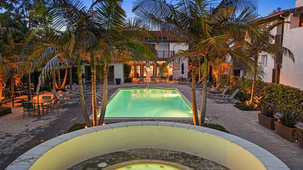 Monarch Beach Apartment | The Point at Corniche STR16-0458 by AvantStay