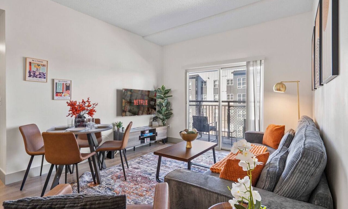 Charlotte Center City Apartment | Urban Oasis | Balcony, Free Parking, Views, Gym