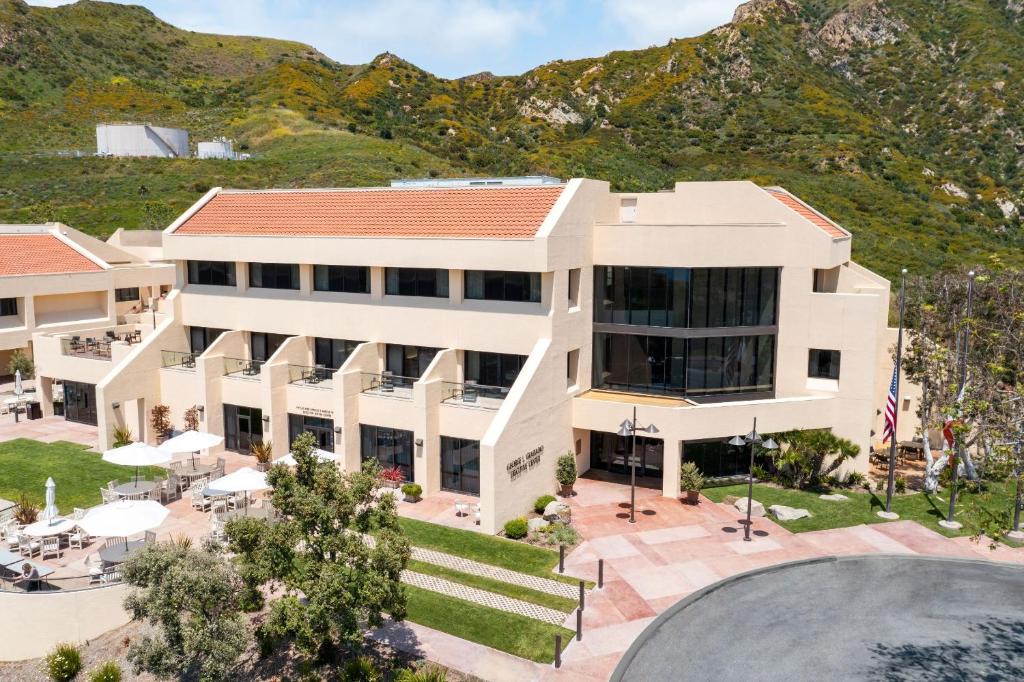 Malibu Hotel | Villa Graziadio Executive Center at Pepperdine University