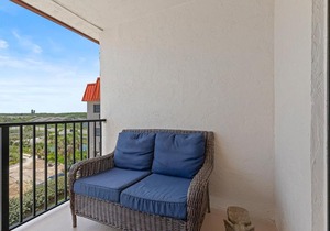 505 - Top Floor Ocean View 2/2